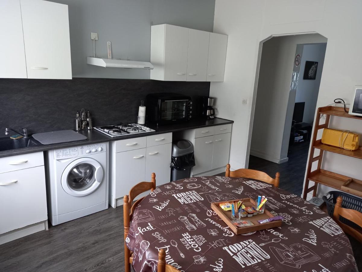 1er étage Appartement 2ch avec parking à Lurs Esterno foto