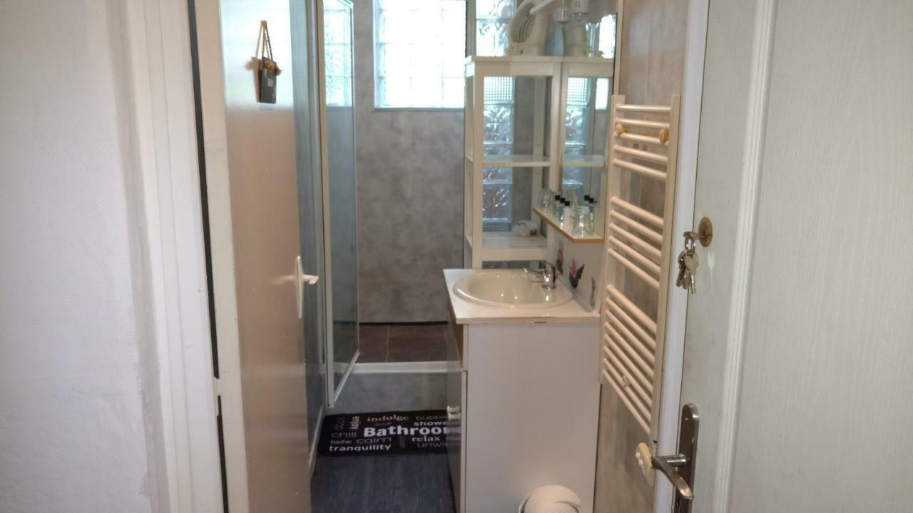 1er étage Appartement 2ch avec parking à Lurs Esterno foto