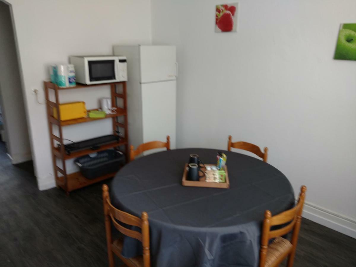 1er étage Appartement 2ch avec parking à Lurs Esterno foto