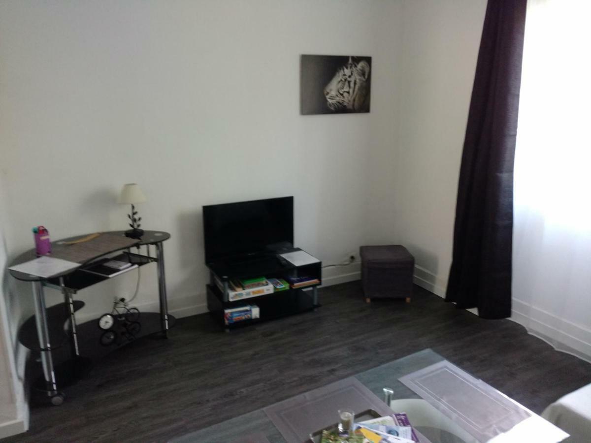 1er étage Appartement 2ch avec parking à Lurs Esterno foto